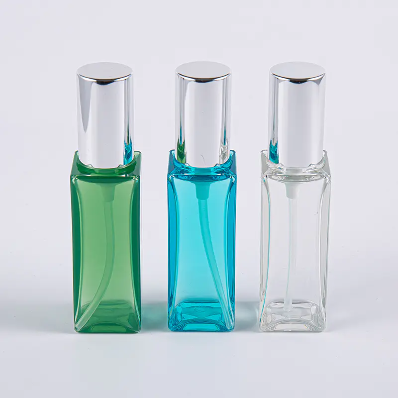 Seyahat Kullanımı Yüz Nemlendiricileri 30ml PETG Kare Losyon Şişesi 