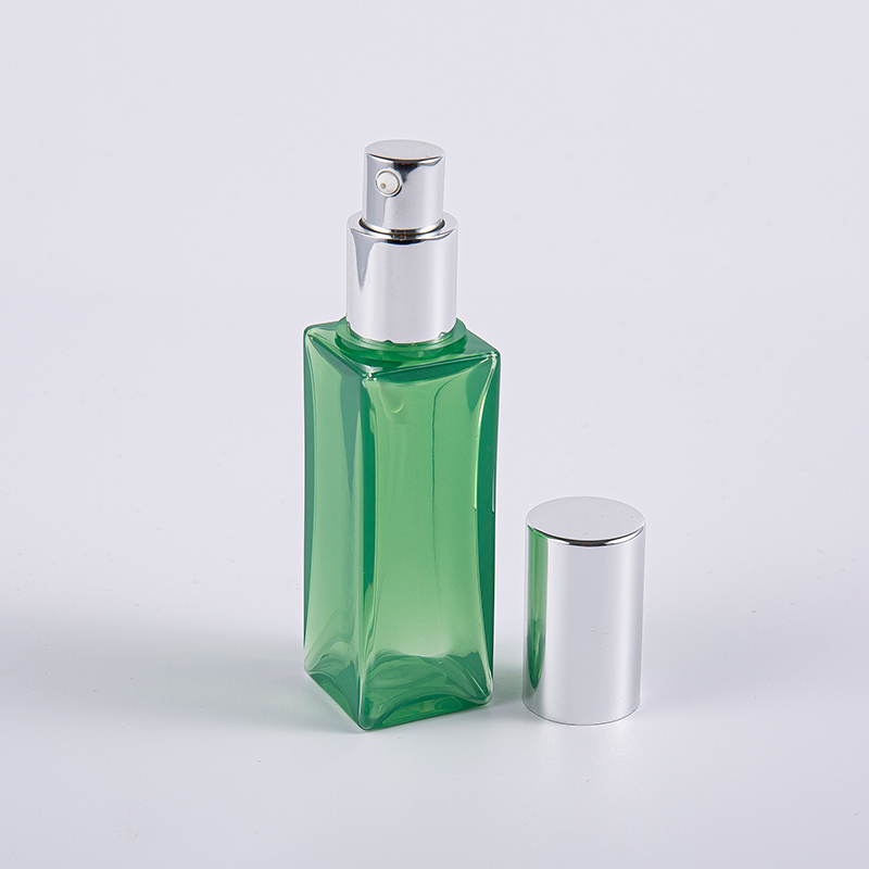 Seyahat Kullanımı Yüz Nemlendiricileri 30ml PETG Kare Losyon Şişesi Seyahat Kullanımı Yüz Nemlendiricileri 30ml PETG Kare Losyon Şişesi