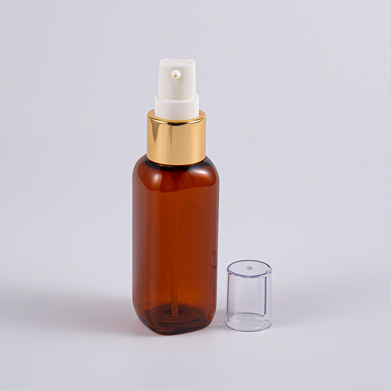 Seyahat Kullanımı 50ml Petg Kare Şekilli Pompalı Şişe Seyahat Kullanımı 50ml Petg Kare Şekilli Pompalı Şişe
